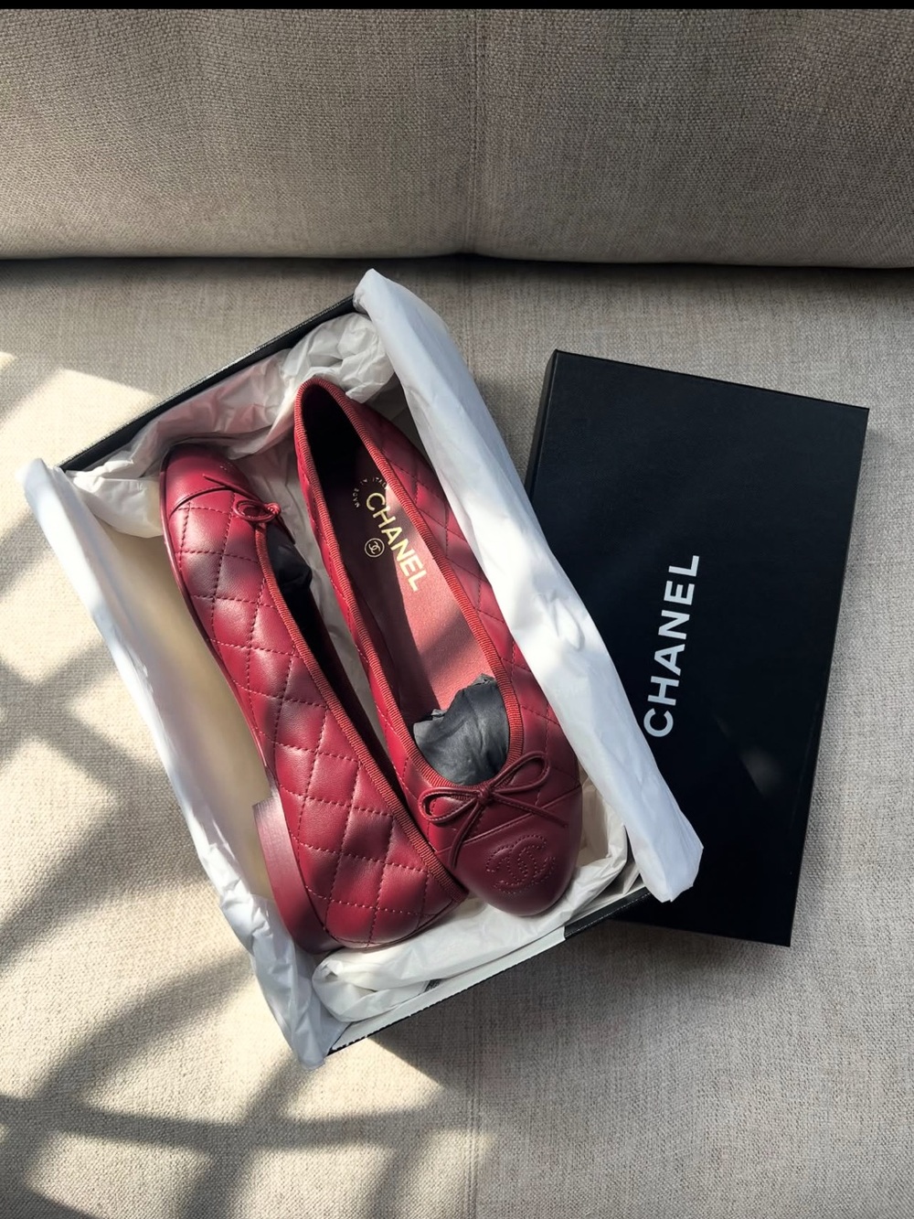 CHANEL Burgundy Quilted Leather Ballet Flats with Bow